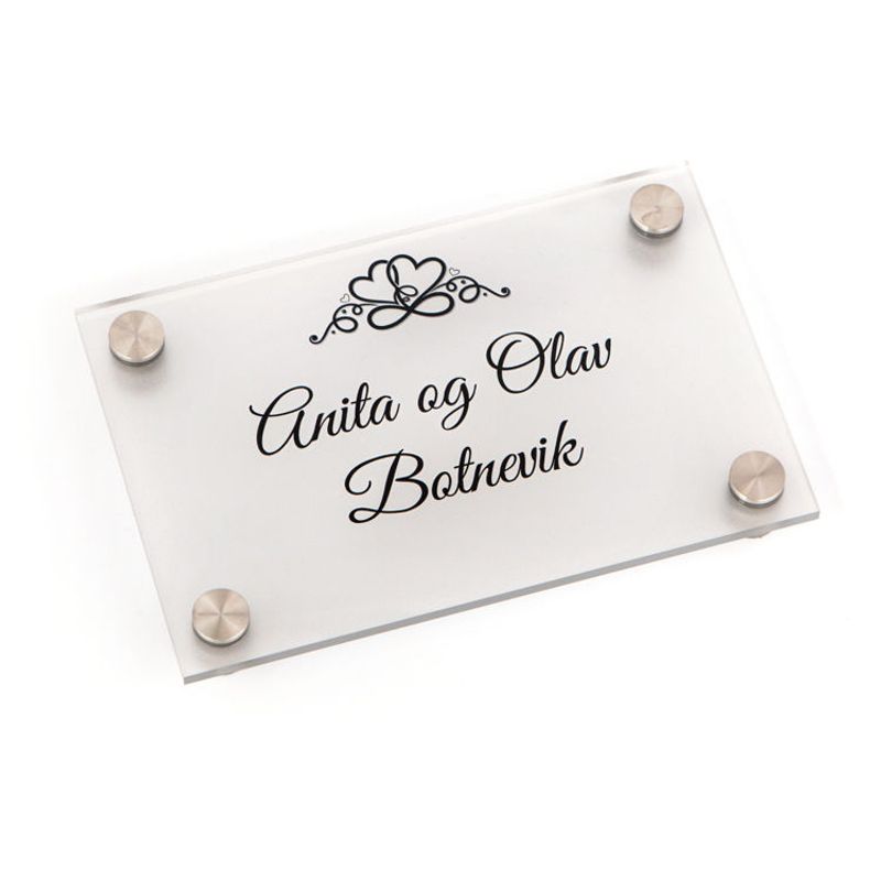 Akrylskilt med frostet bakside & avst.stk. i stål   11x17 cm
