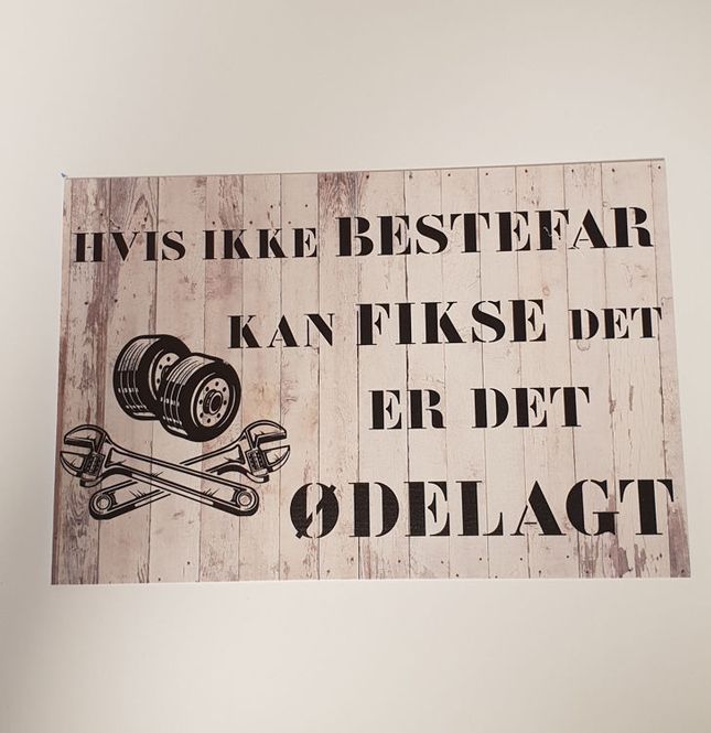 Hovedbilde Bestefar kan fikse det-plastskilt